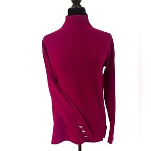 Tahari Women's Turtleneck Sweater - Size Small